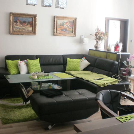 Ferienwohnung Aki - 2 +Kk Brünn Exterior foto